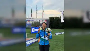 Dhawan, Jadhav Applaud Neeru Dhanda's Historic Gold