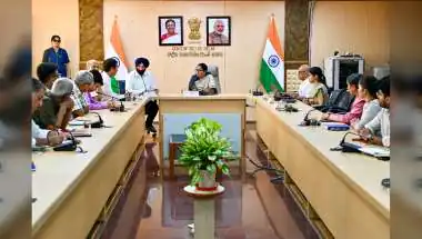 Delhi to Launch Rs 2,500 Monthly Aid as Lakshmi Yojana