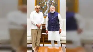 PM Modi Extends Birthday Wishes to Gujarat CM Bhupendra Patel