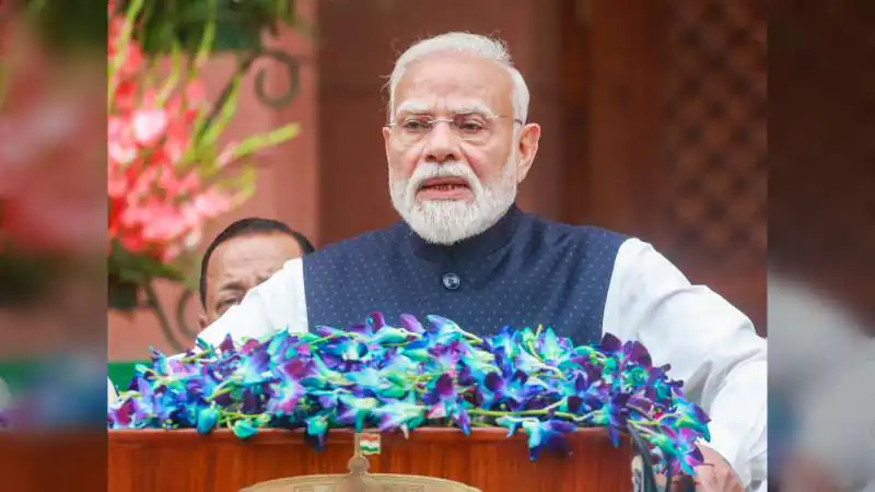 PM Modi Urges Sonam Wangchuk to Regain Health After Fast