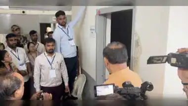 BJP Takes Early Lead in Manjalpur Assembly Bypoll