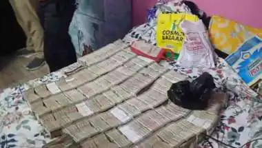 ₹2.40 Crore Cash, Gold, and Banned Syrup Seized in Major Bengal Raid
