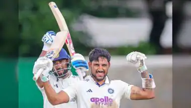 IND vs SL 2nd Test: Pant Hurt on Shoulder, Jurel Keeps Wickets on Day 2