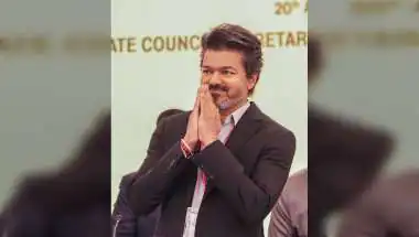 TN CM Vijay Honours Teachers, Calls Them Architects of Progress