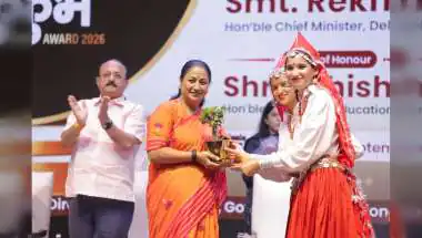 Delhi CM Honours 118 Teachers, Announces Rs 19,148 Cr Education Budget