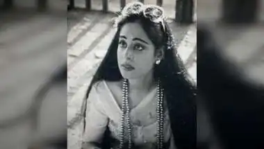 Kirron Kher Shares Authentic 80s Throwback: "No AI, No Filters"