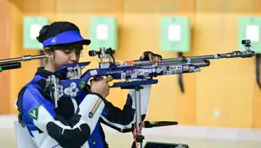 Elavenil Wins Silver in 10m Air Rifle at Asian Games